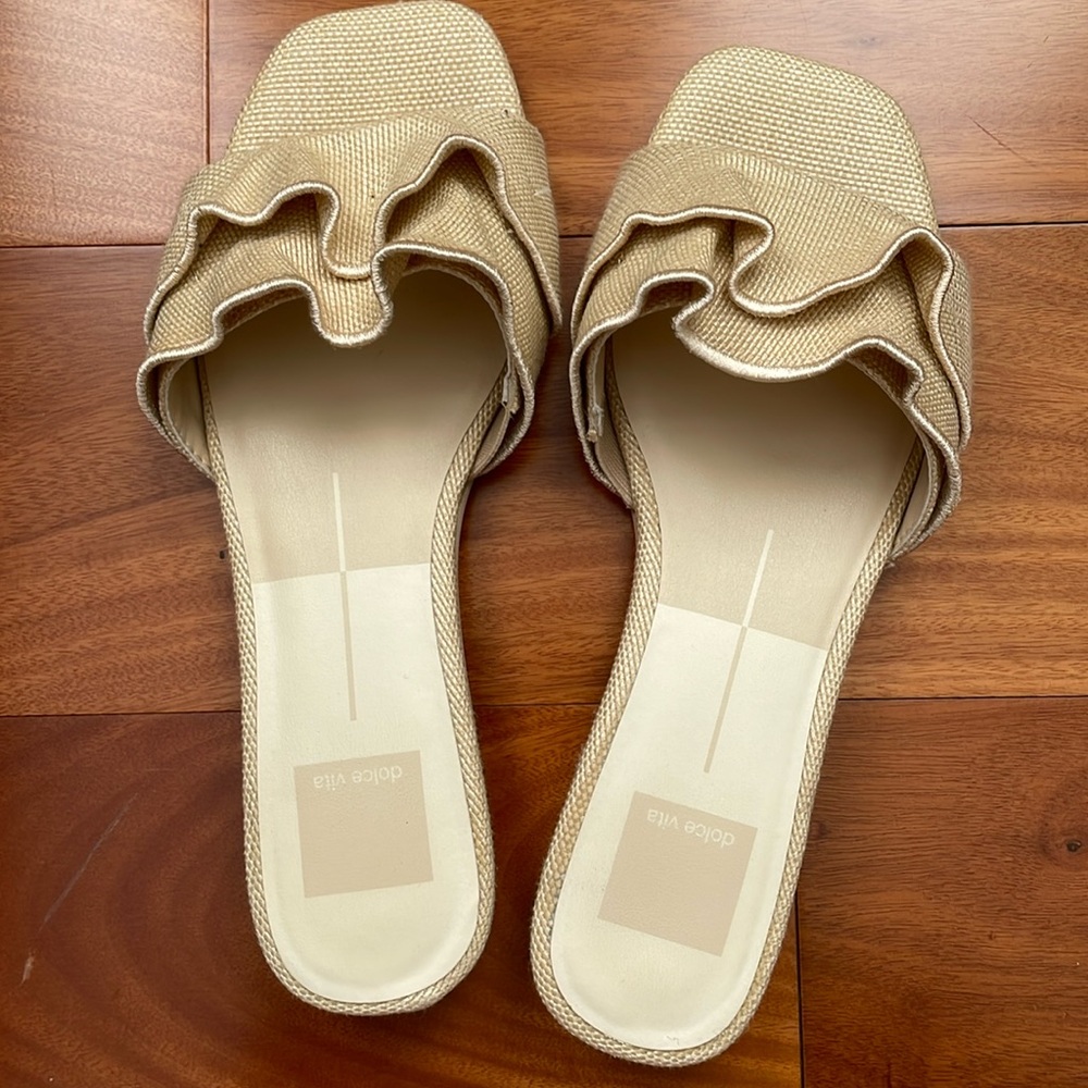 Dolce Vita Alumni Sandals